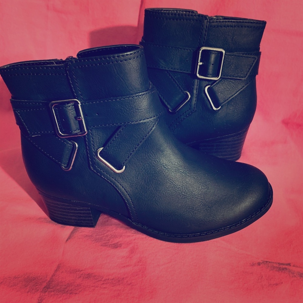 Girls ankle boot